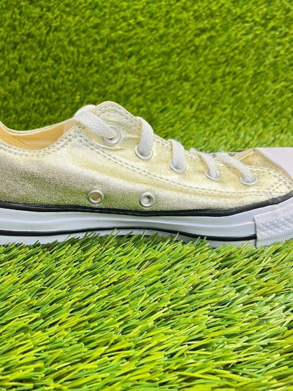 Converse Chuck Taylor All Star Low Womens Size 6 Gold Athletic Shoes Sneakers - Picture 4 of 10